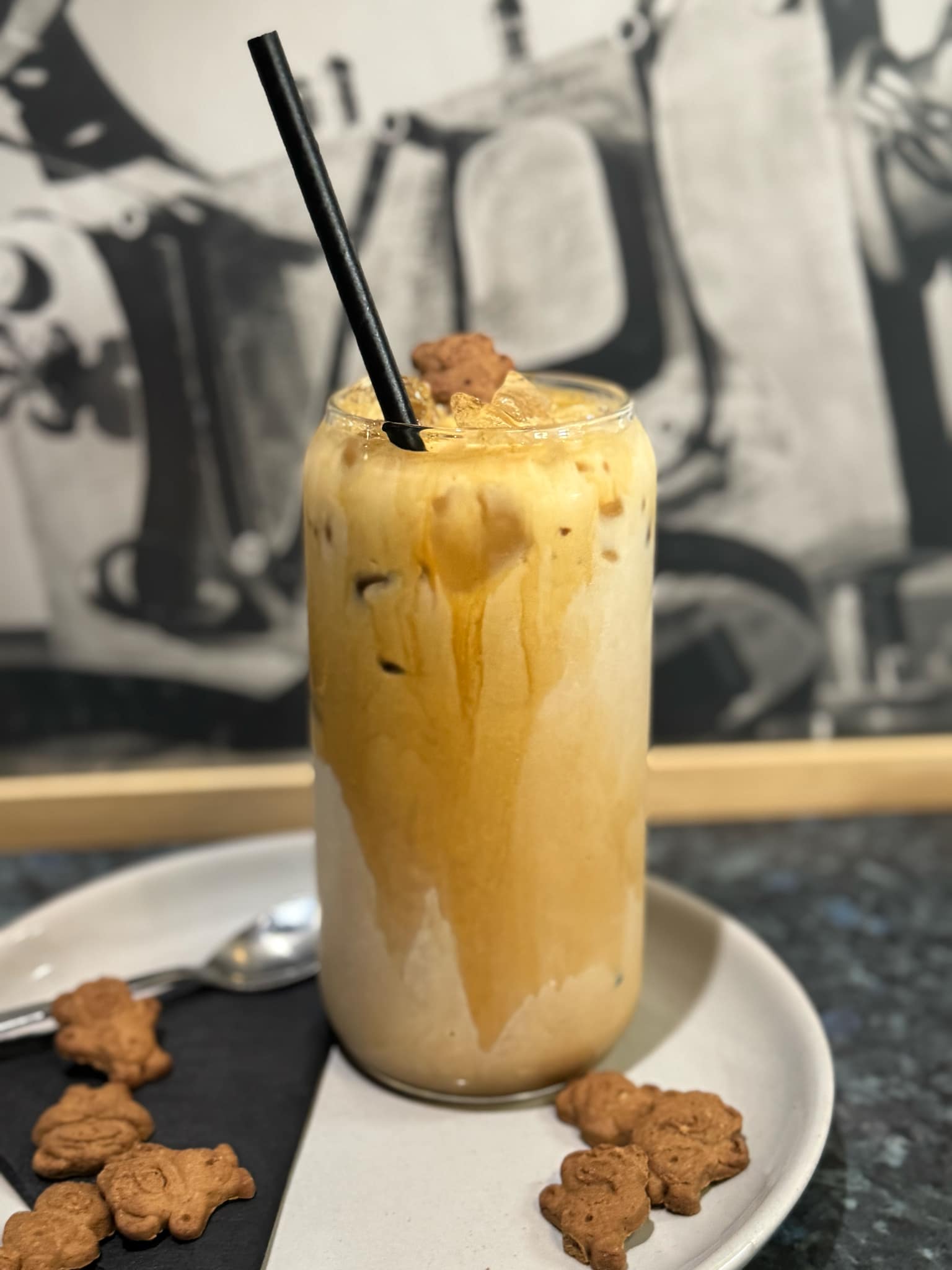 Iced Teddy Graham Latte with graham cracker flavours from The Social Cafe in Emerald QLD 4720 – takeaway or dine-in refreshing coffee drink.