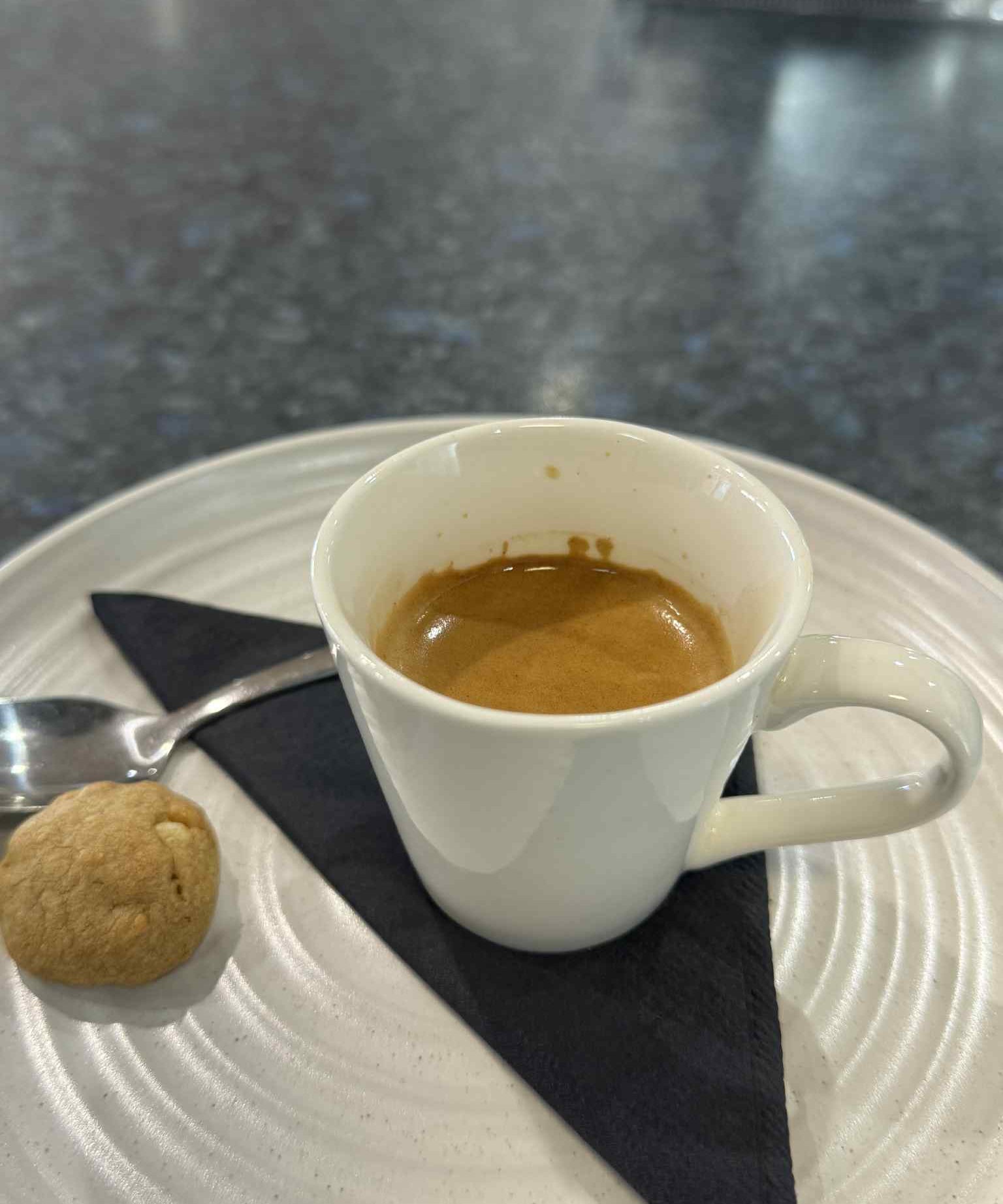 Double shot espresso coffee from The Social Cafe in Emerald QLD 4720 – available for dine-in or takeaway.