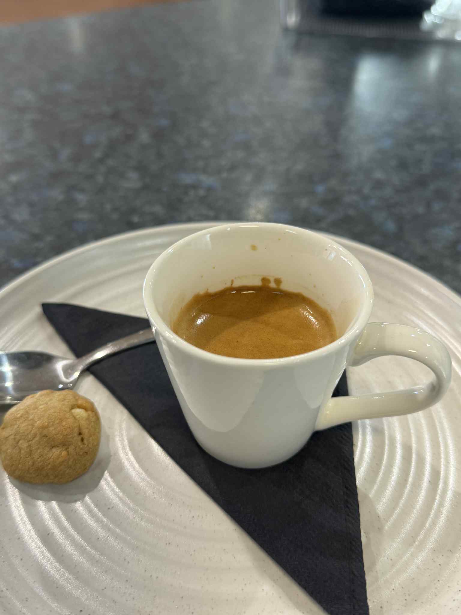 Double shot espresso coffee from The Social Cafe in Emerald QLD 4720 – available for dine-in or takeaway.