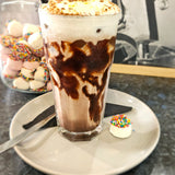 Iced coffee and iced chocolate served at The Social Cafe in Emerald QLD 4720 – available for takeaway and dine-in.